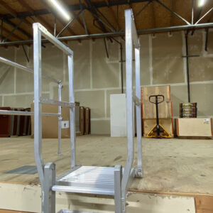 aluminum fixed access ladder