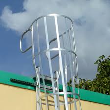 Aluminum roof access ladder